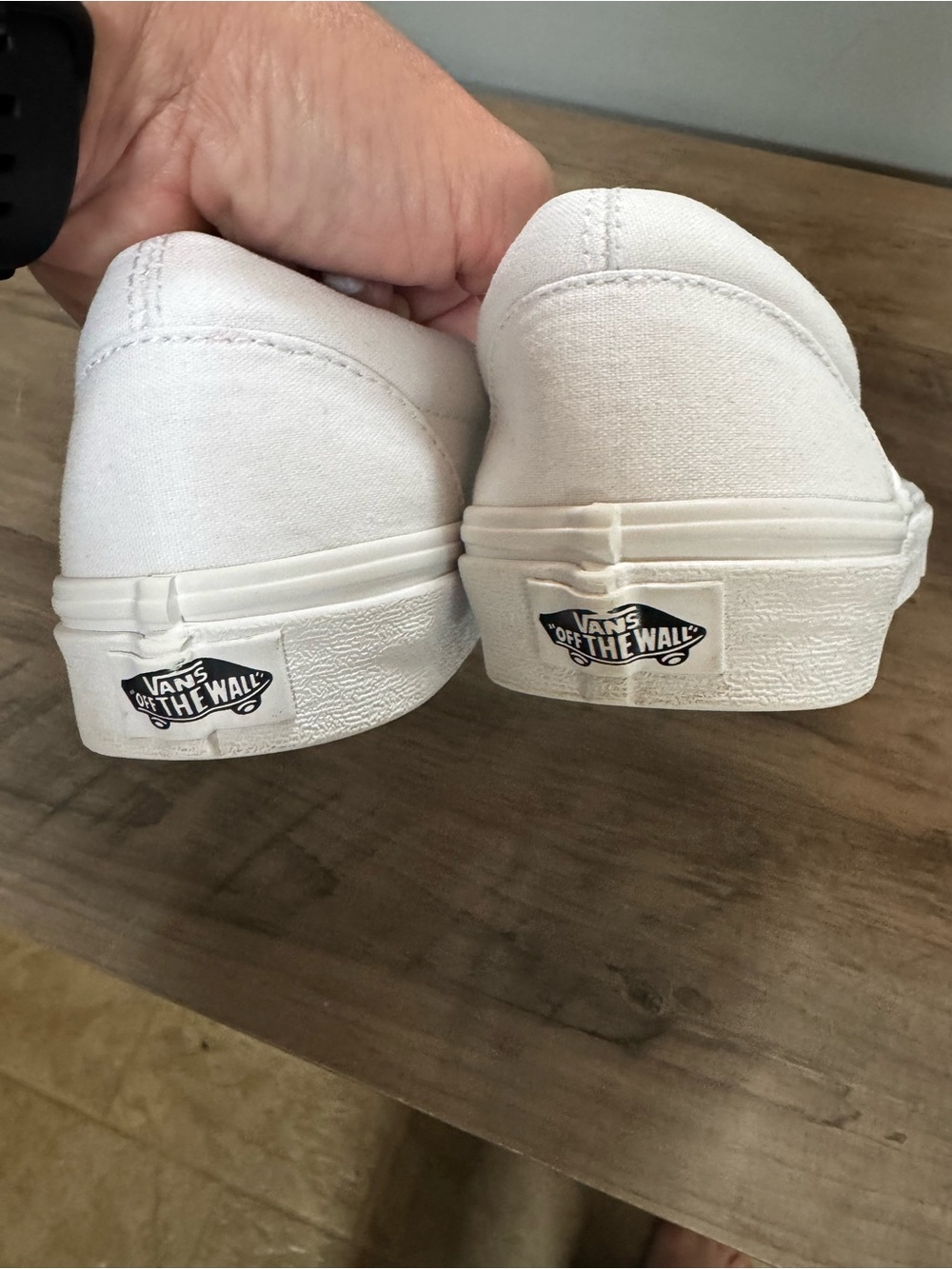 Vans Classic Slip-On Sneakers - White - Picture 3 of 5